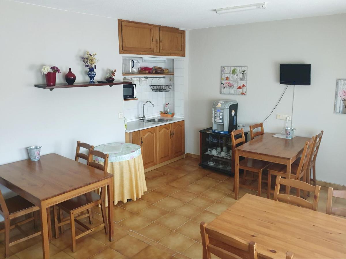 Hostal Puente Azud Avilés Екстериор снимка